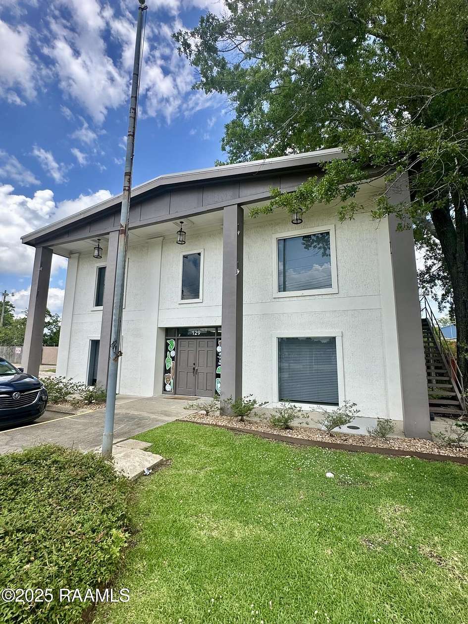 2 Acres of Improved Commercial Land for Sale in Lafayette, Louisiana