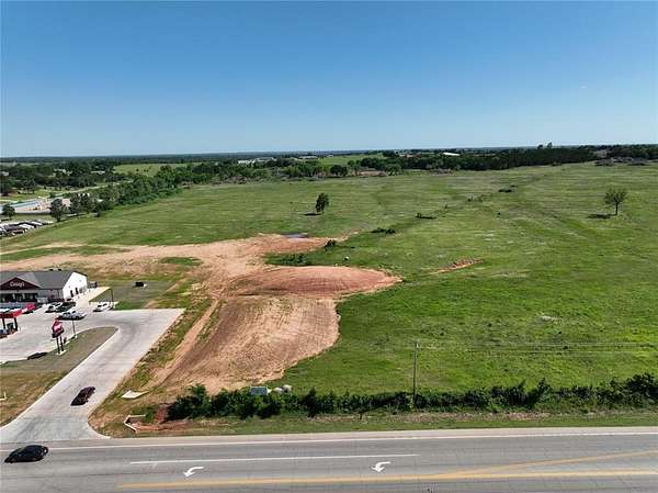 1.32 Acres of Commercial Land for Sale in Chandler, Oklahoma
