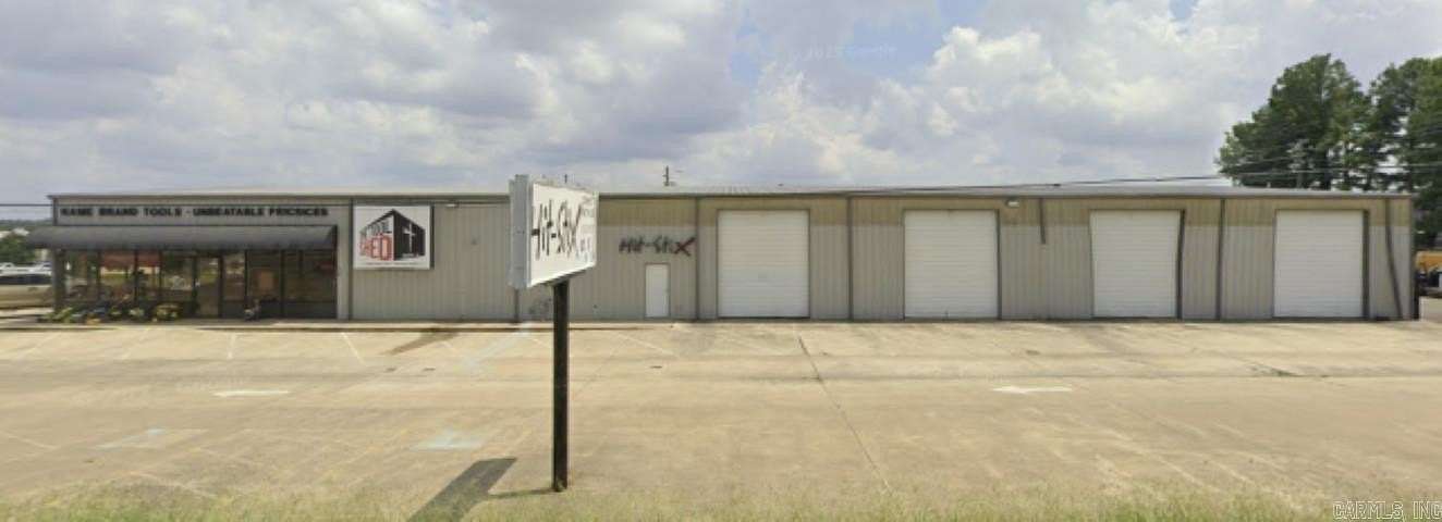 1.82 Acres of Improved Commercial Land for Sale in Benton, Arkansas