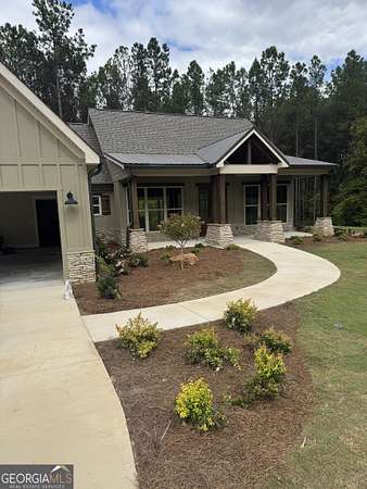 1.54 Acres of Residential Land with Home for Sale in LaGrange, Georgia