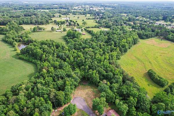 2.42 Acres of Residential Land for Sale in Arab, Alabama
