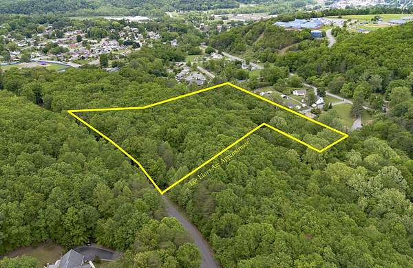 6 Acres of Residential Land for Sale in Buena Vista, Virginia
