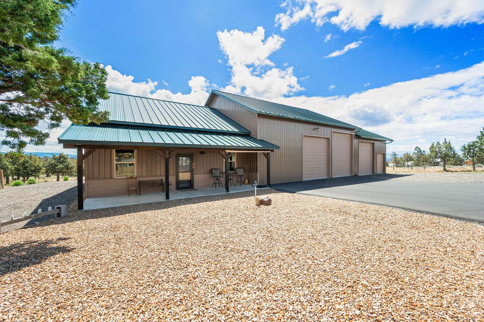 5 Acres of Residential Land with Home for Sale in Prineville, Oregon