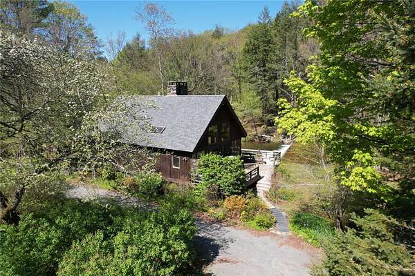 2.25 Acres of Residential Land with Home for Sale in Claryville, New York