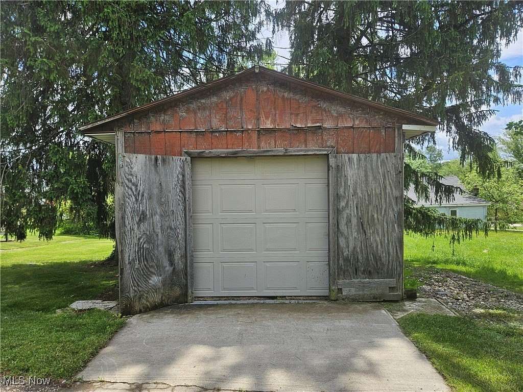 0.43 Acres of Land for Sale in Richmond, Ohio