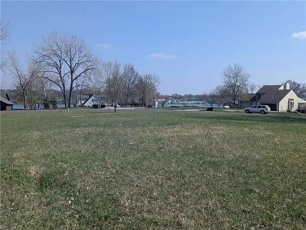 0.37 Acres of Residential Land for Sale in Gallatin, Missouri