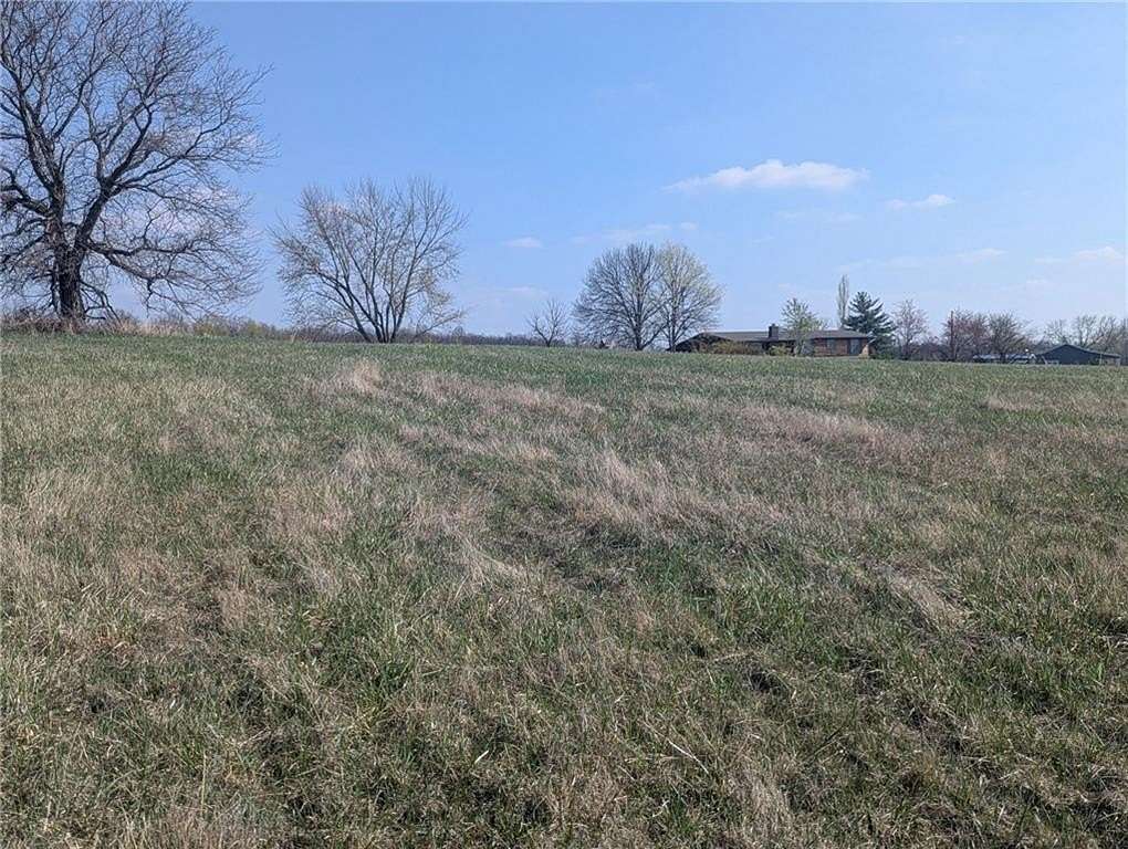 0.46 Acres of Residential Land for Sale in Gallatin, Missouri
