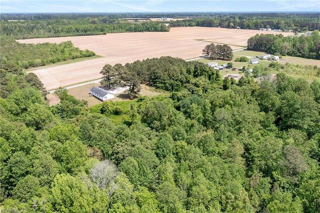 3 Acres of Land for Sale in Courtland, Virginia