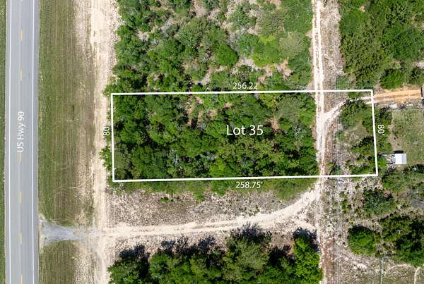 0.94 Acres of Land for Sale in DeFuniak Springs, Florida