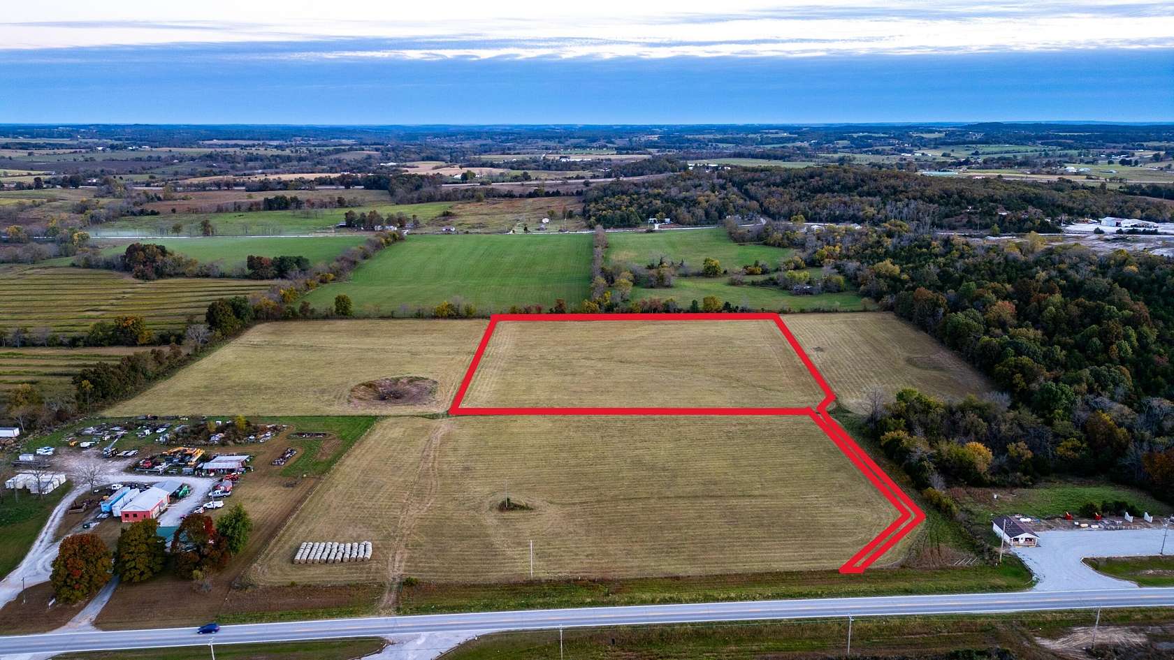 7.5 Acres of Commercial Land for Sale in Mountain Grove, Missouri