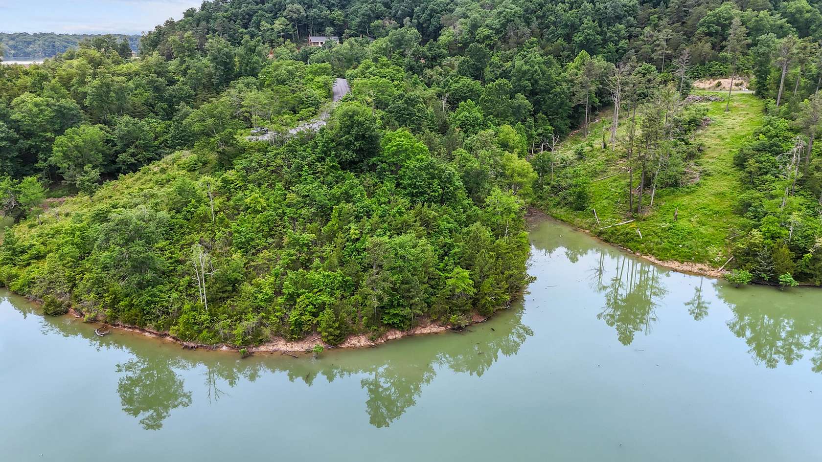 0.88 Acres of Residential Land for Sale in Dandridge, Tennessee