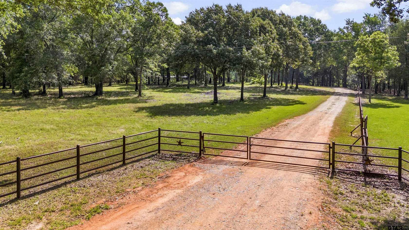 21 Acres of Recreational Land & Farm for Sale in Ben Wheeler, Texas