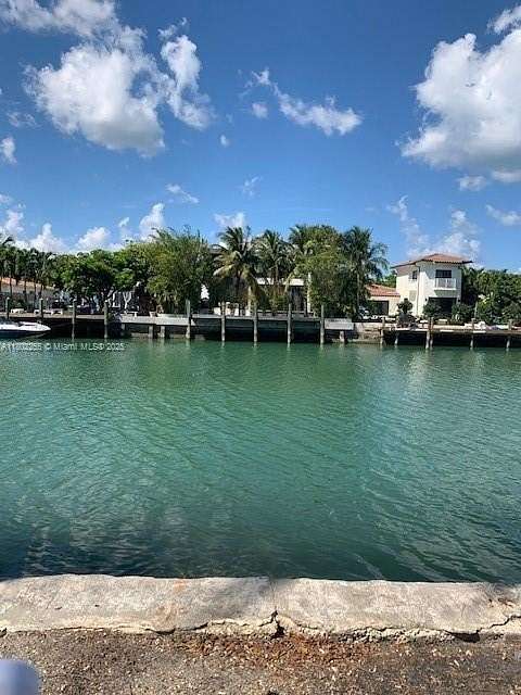 0.32 Acres of Land for Sale in Miami Beach, Florida