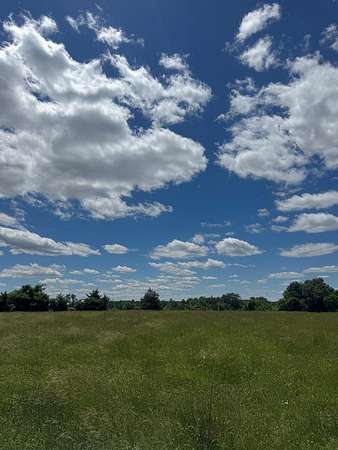 1.57 Acres of Land for Sale in Albany, Kentucky