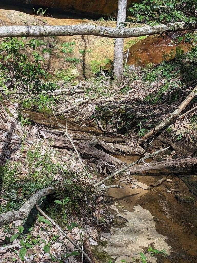 2.2 Acres of Land for Sale in Crossville, Tennessee