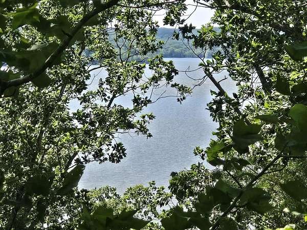 1.24 Acres of Residential Land for Sale in Waverly, Tennessee