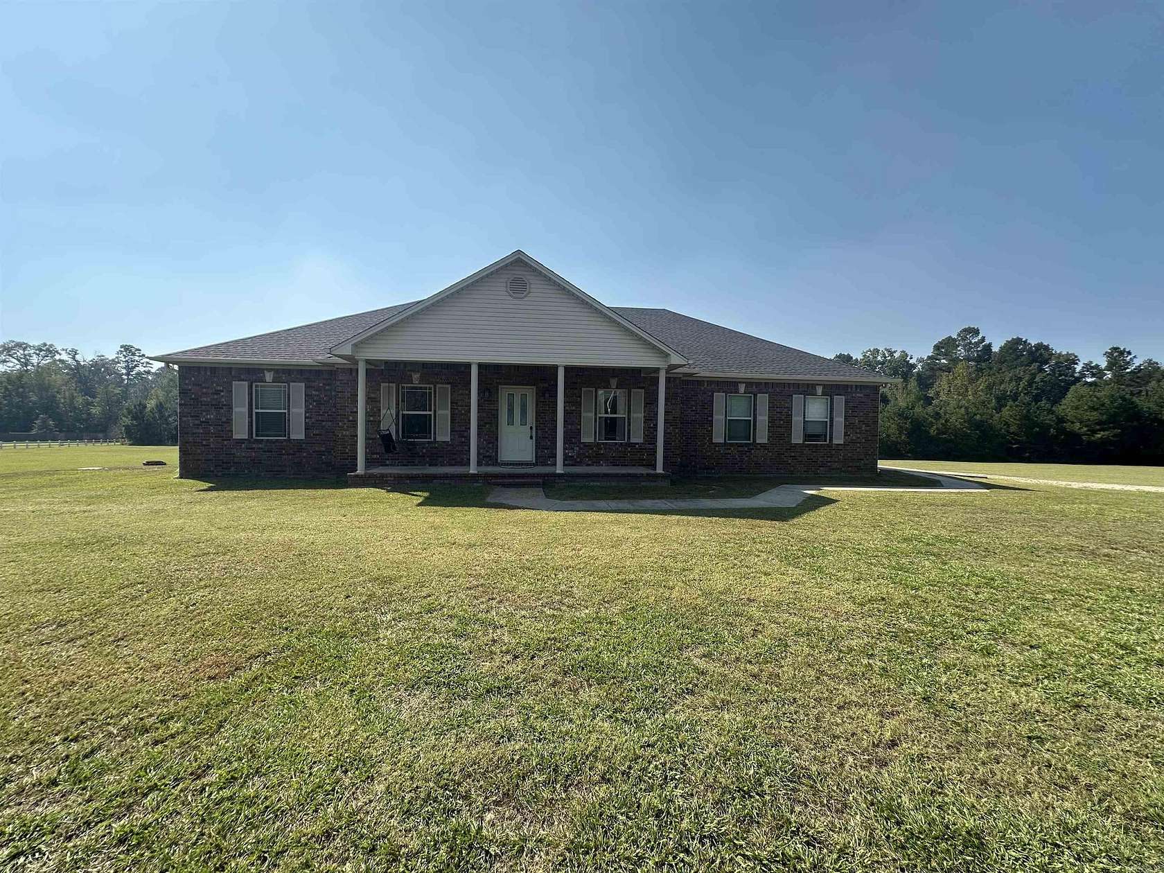 3.56 Acres of Residential Land with Home for Sale in Sheridan, Arkansas