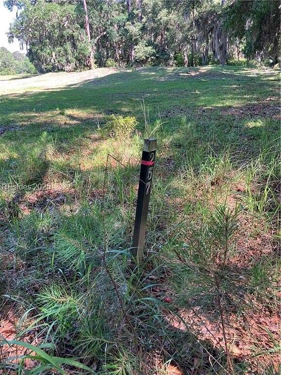 Residential Land for Sale in Daufuskie Island, South Carolina