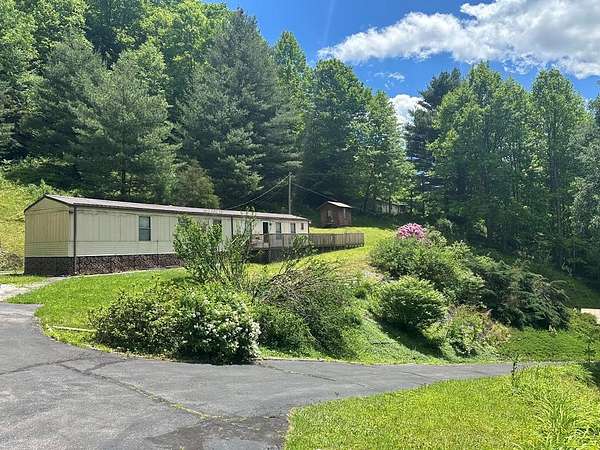 7.72 Acres of Residential Land with Home for Sale in Swords Creek, Virginia