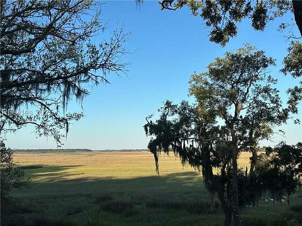 Residential Land for Sale in Ridgeland, South Carolina