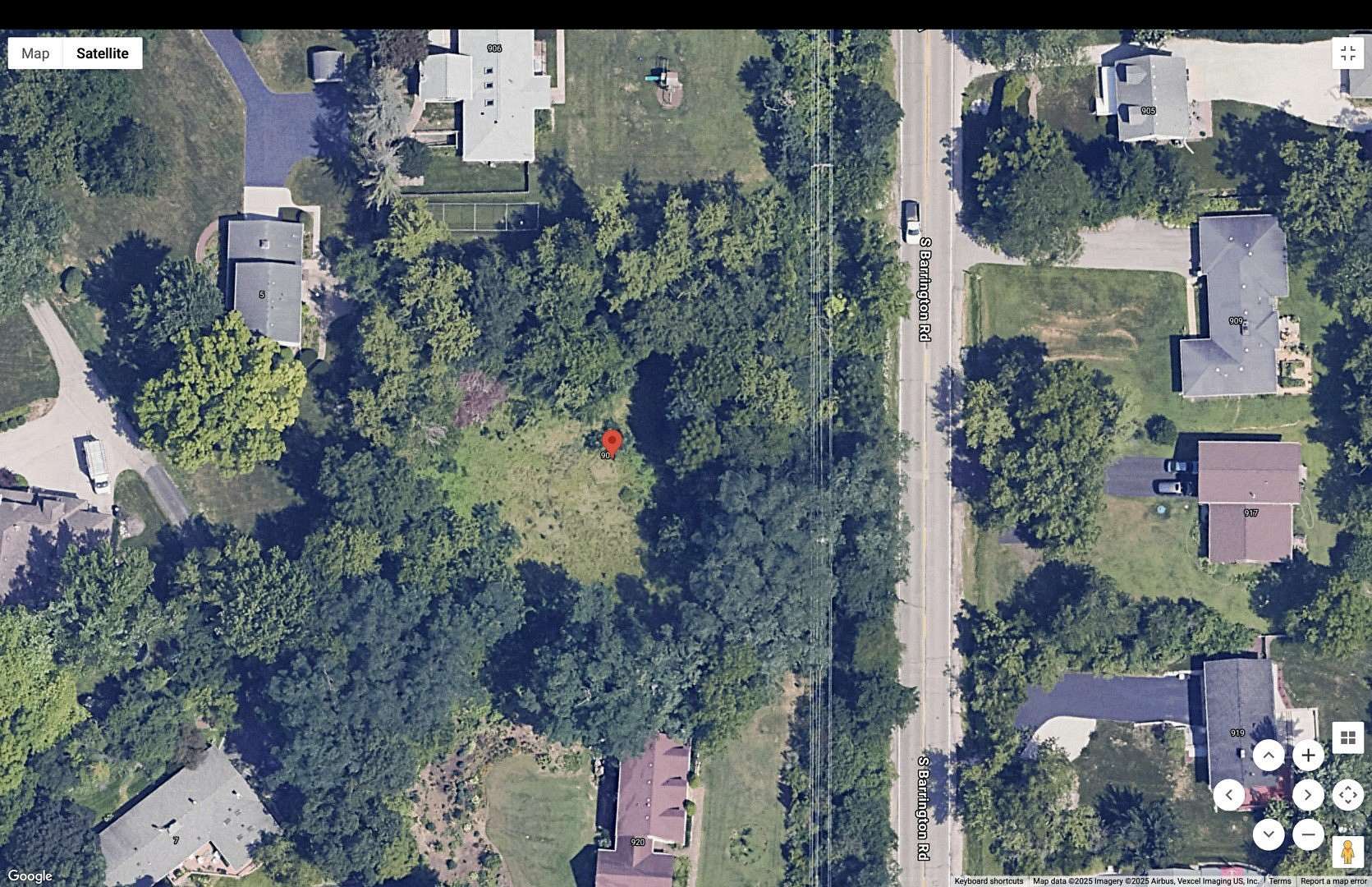 0.94 Acres of Mixed-Use Land for Sale in Barrington, Illinois