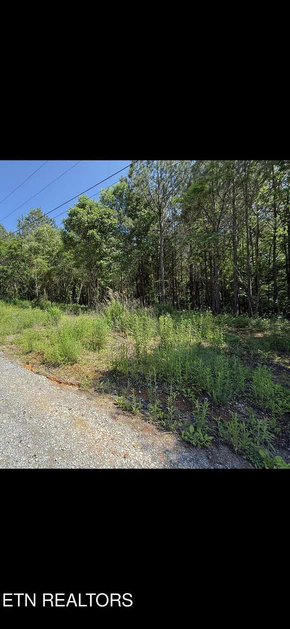 5 Acres of Residential Land for Sale in Decatur, Tennessee