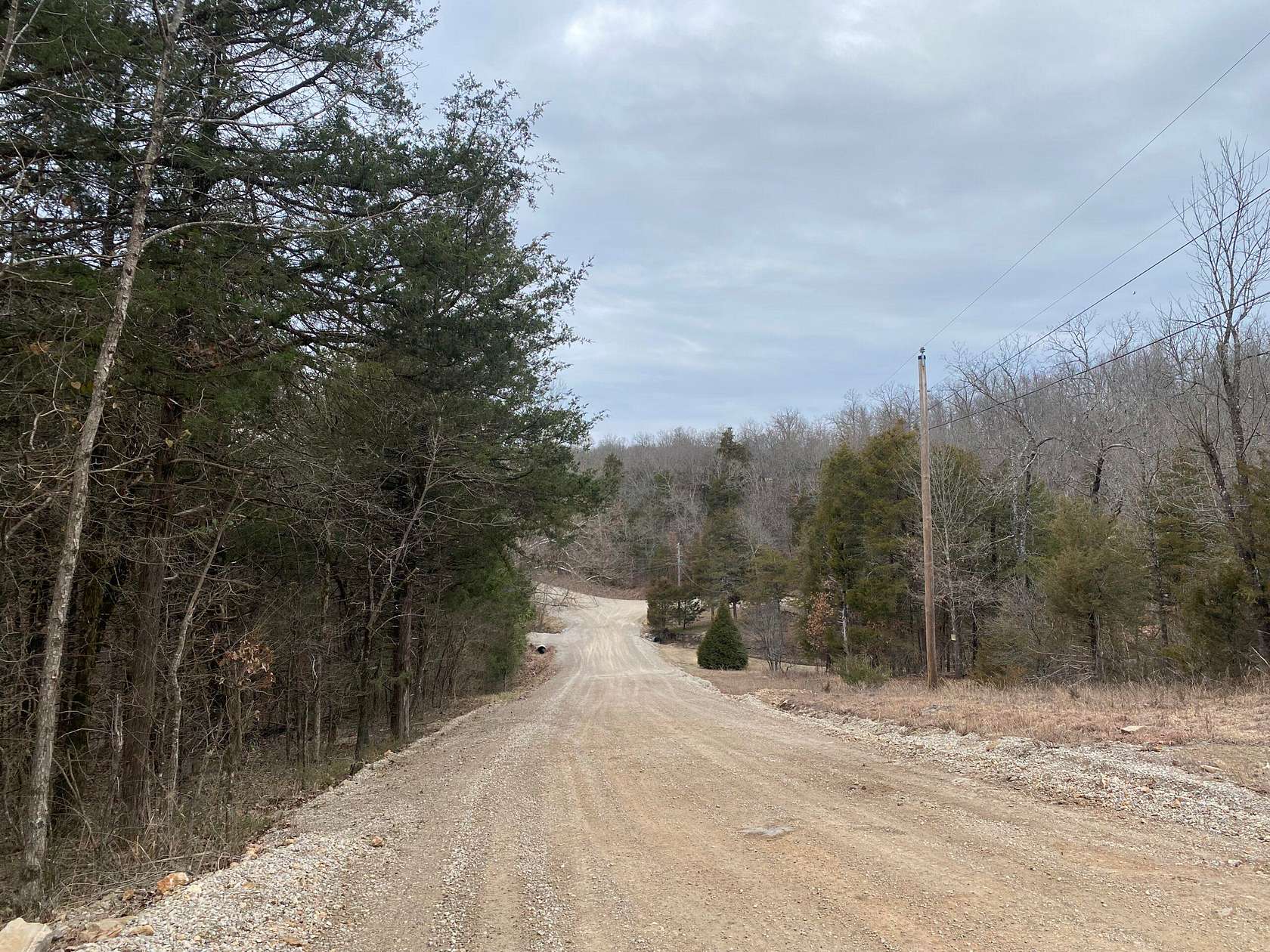 6.9 Acres of Residential Land for Sale in Mountain Home, Arkansas