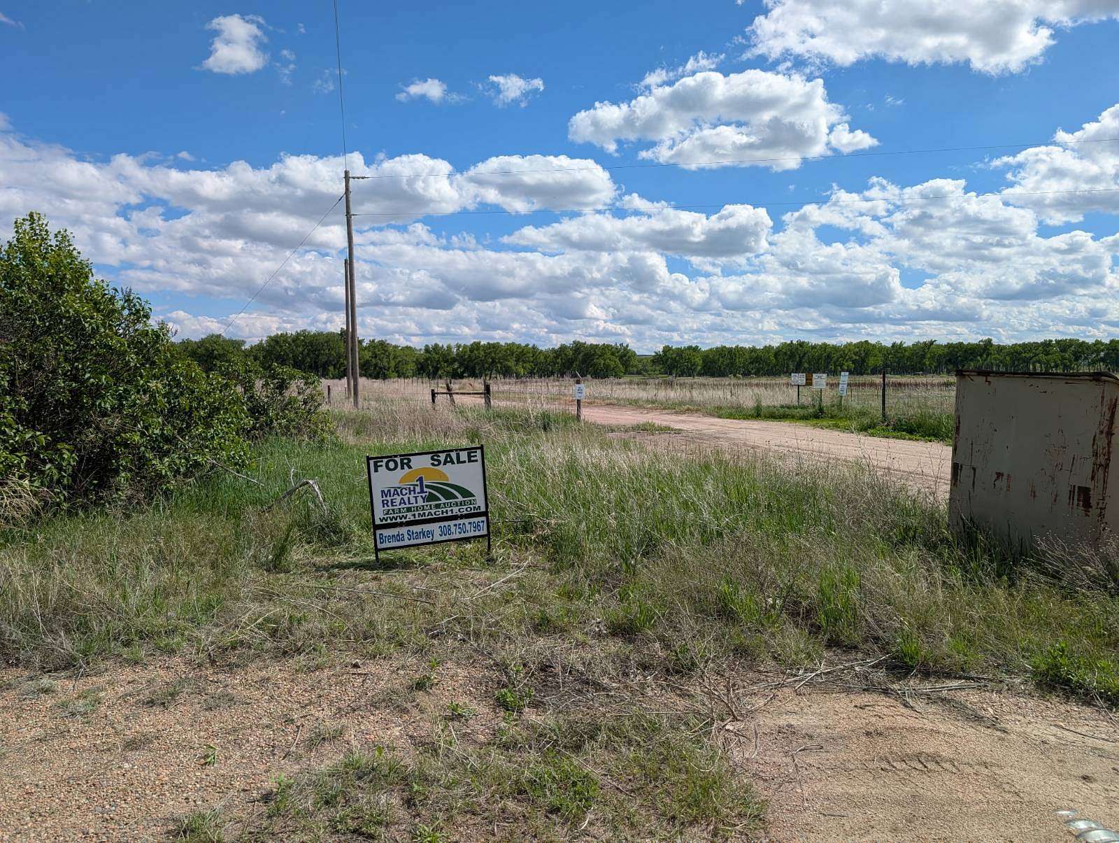 7 Acres of Residential Land for Sale in Lewellen, Nebraska