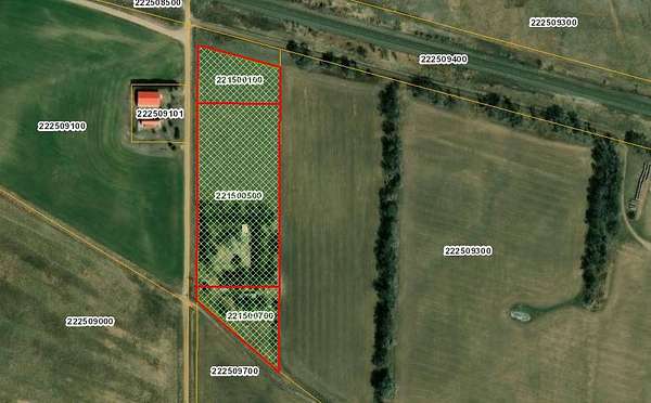 7 Acres of Residential Land for Sale in Lewellen, Nebraska
