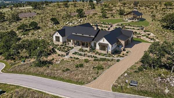 1.8 Acres of Residential Land for Sale in Kingsland, Texas