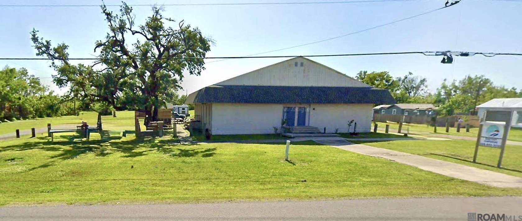 5.14 Acres of Improved Commercial Land for Sale in Golden Meadow, Louisiana