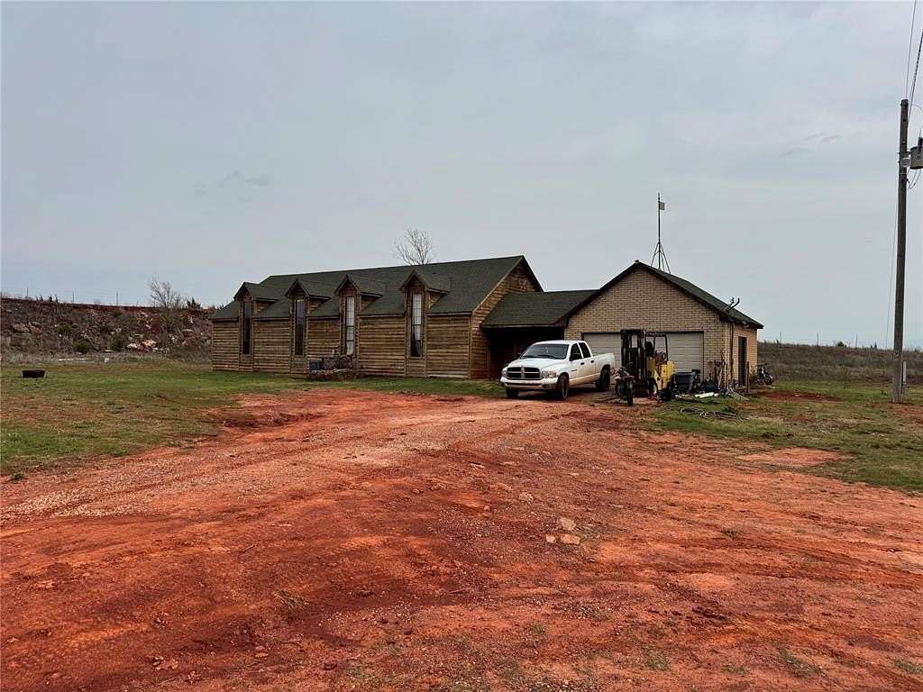 5 Acres of Residential Land with Home for Sale in Meridian, Oklahoma