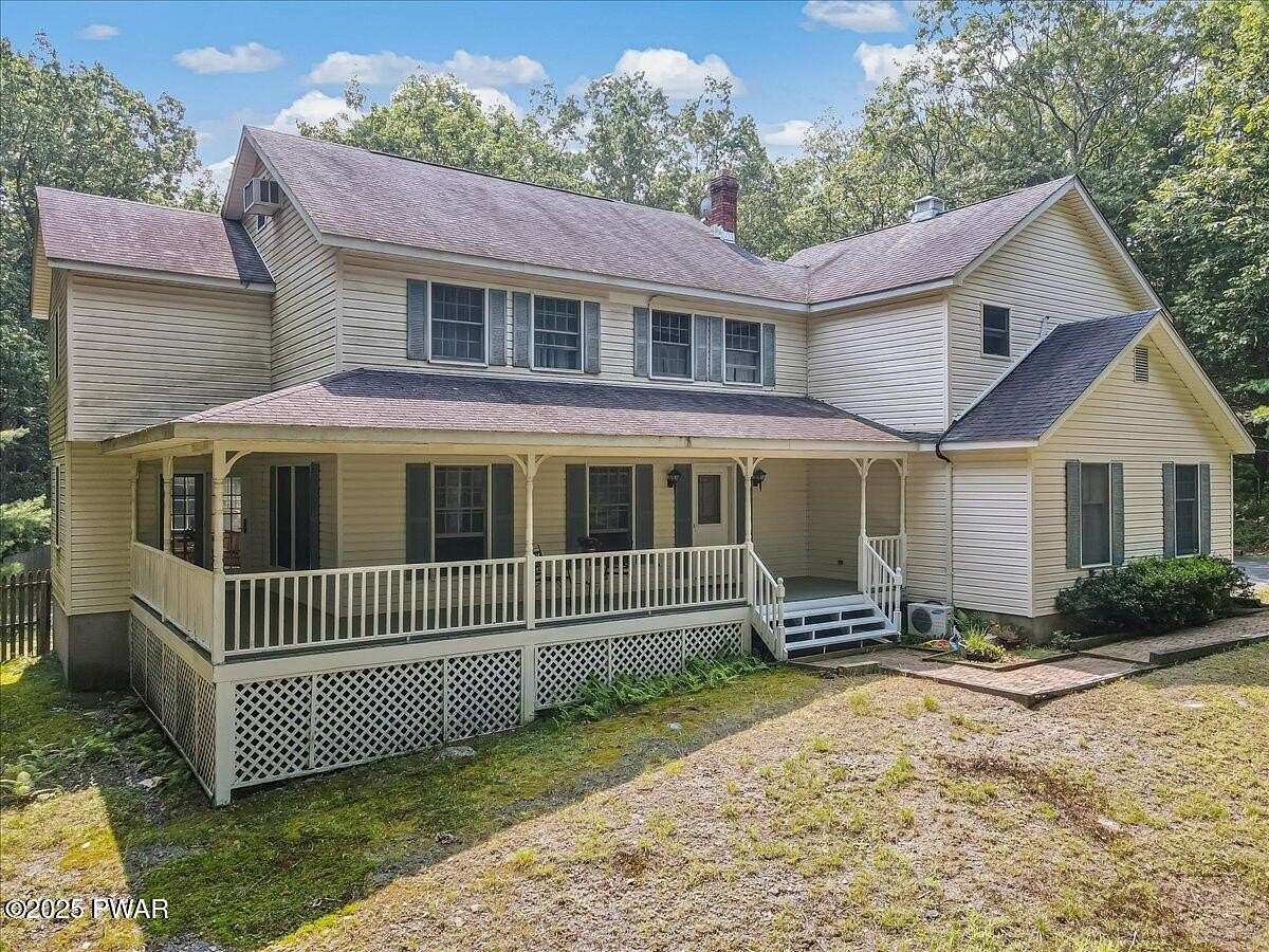 2.5 Acres of Residential Land with Home for Sale in Milford, Pennsylvania