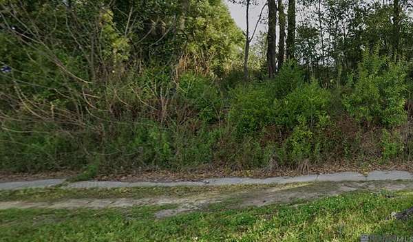 0.7 Acres of Land for Sale in Baton Rouge, Louisiana