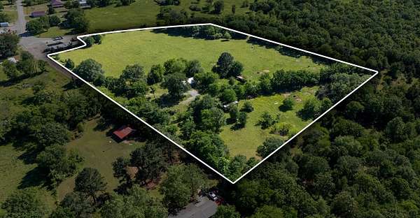 20 Acres of Land with Home for Sale in Wister, Oklahoma