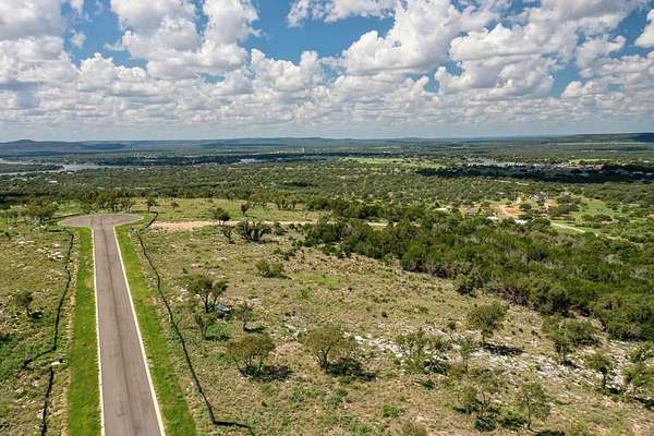 4.28 Acres of Residential Land for Sale in Kingsland, Texas