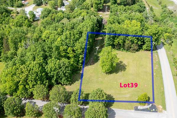 1.5 Acres of Residential Land for Sale in Somerset, Kentucky