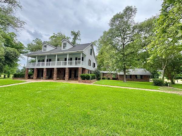 25 Acres of Recreational Land with Home for Sale in Jonesville, Louisiana