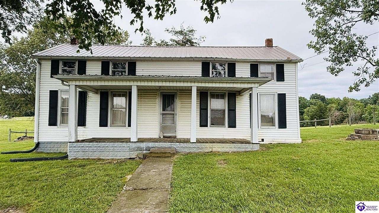 10 Acres of Land with Home for Sale in Greensburg, Kentucky