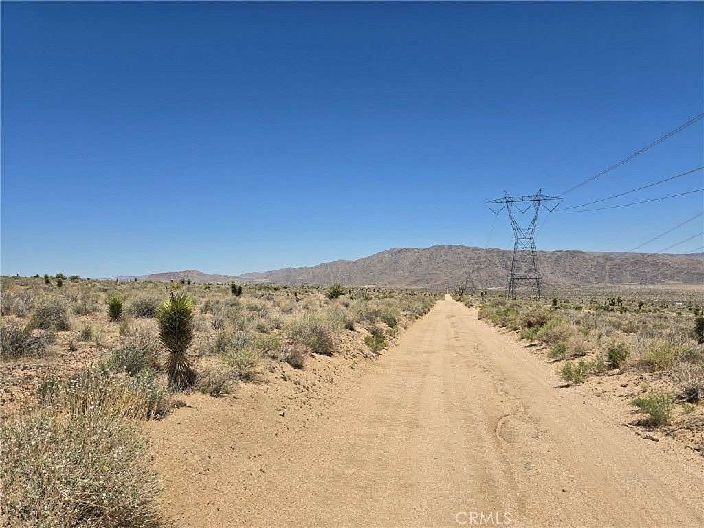 10 Acres of Recreational Land for Sale in Apple Valley, California