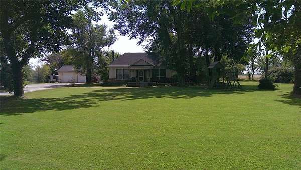 5 Acres of Residential Land with Home for Sale in Yukon, Oklahoma