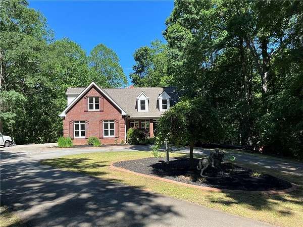 6 Acres of Residential Land with Home for Sale in Jefferson, Georgia