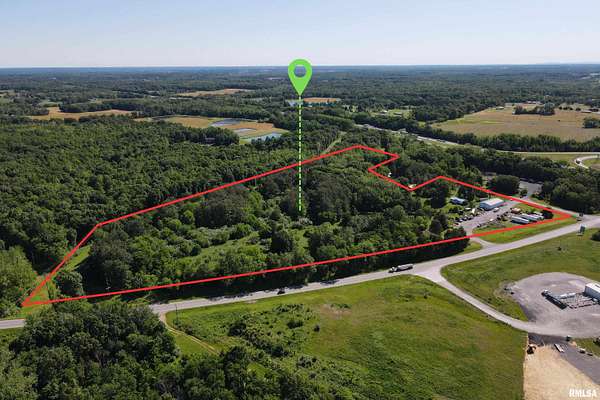 19.8 Acres of Mixed-Use Land for Sale in Marion, Illinois