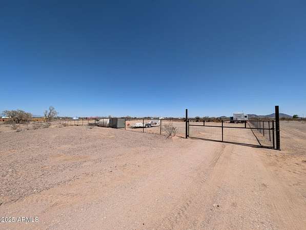 1 Acre of Residential Land for Sale in Tonopah, Arizona