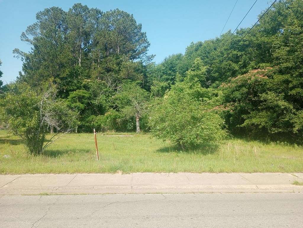 0.18 Acres of Residential Land for Sale in Sandersville, Georgia