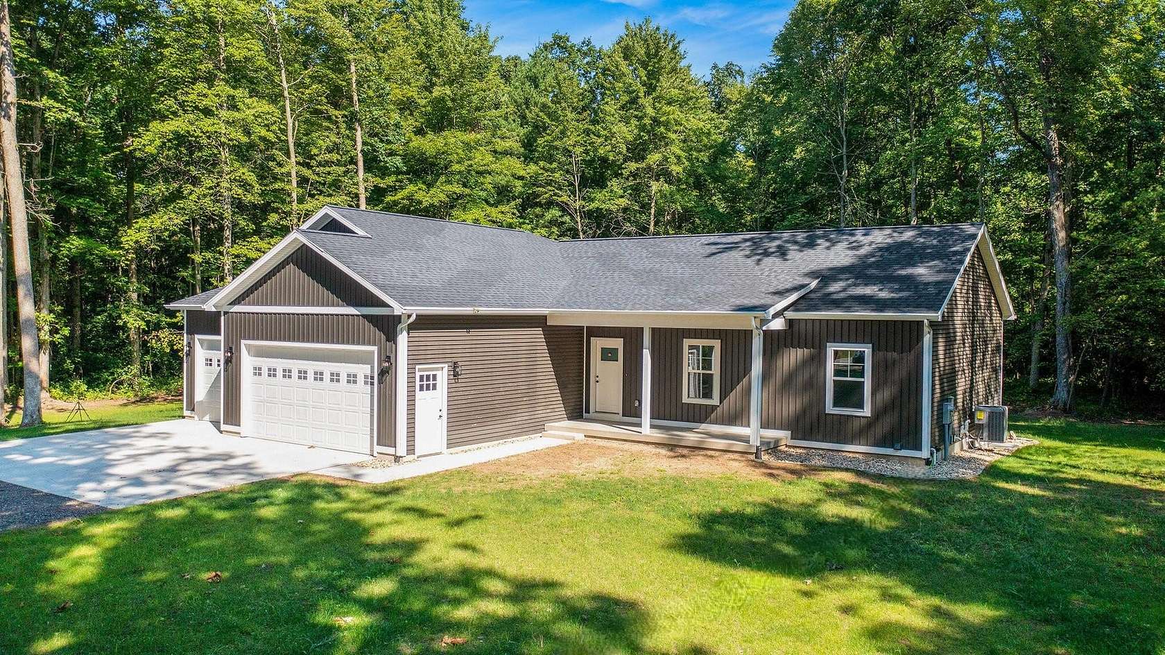 4 Acres of Residential Land with Home for Sale in Allegan, Michigan