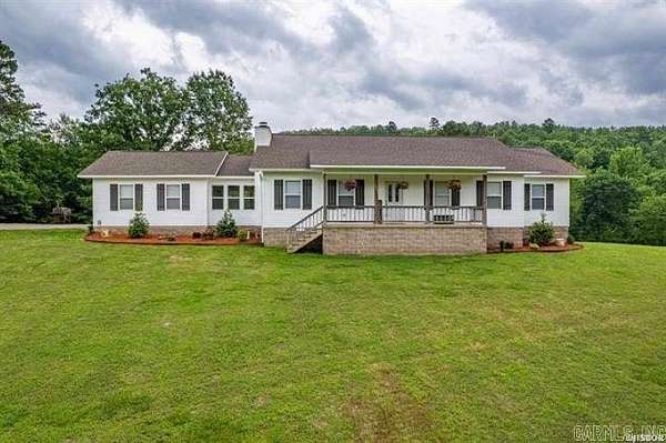 13 Acres of Land with Home for Sale in Malvern, Arkansas