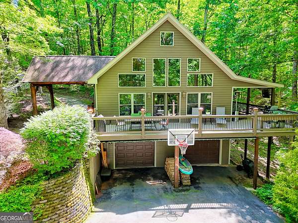 1.76 Acres of Residential Land with Home for Sale in Clayton, Georgia