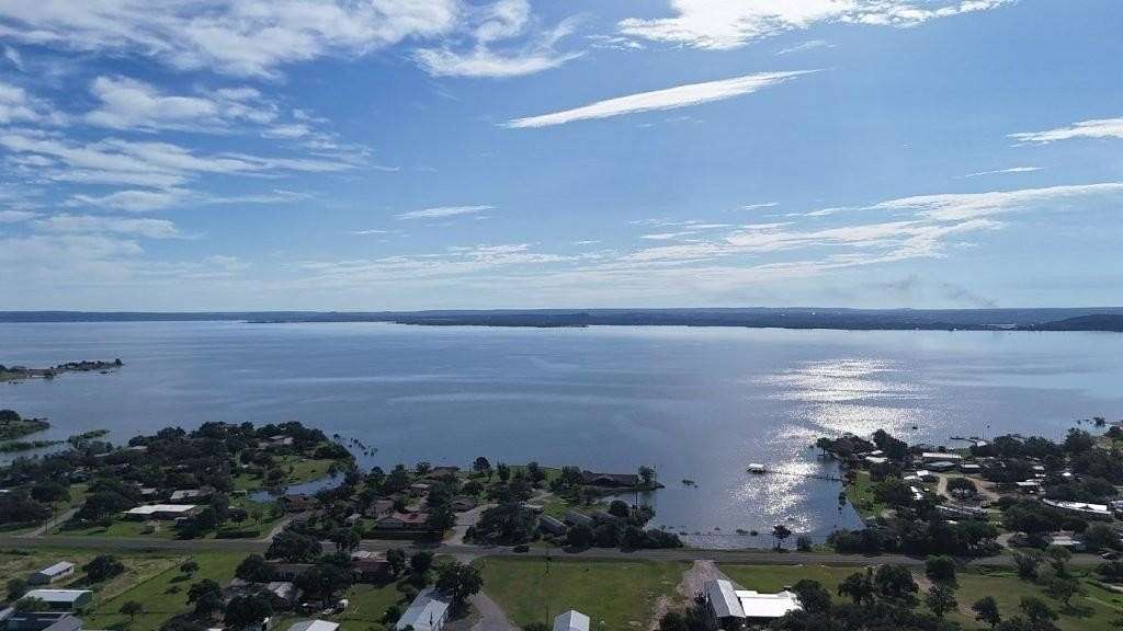 3.2 Acres of Residential Land with Home for Sale in Buchanan Dam, Texas