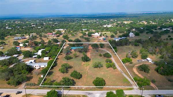 3.2 Acres of Residential Land with Home for Sale in Buchanan Dam, Texas
